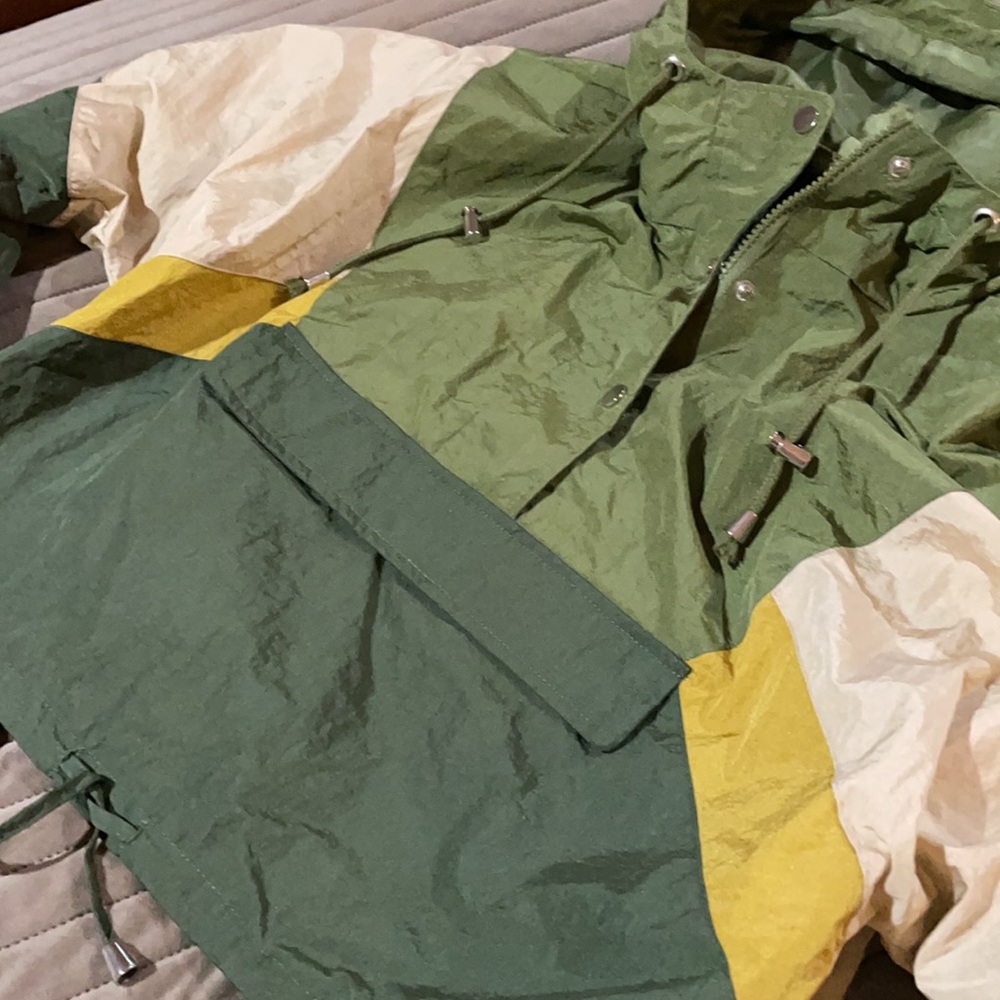 Windbreaker, size med,NWOT